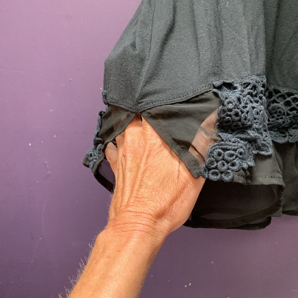 Soma black top with crochet and sheer detail - Picture 6 of 6